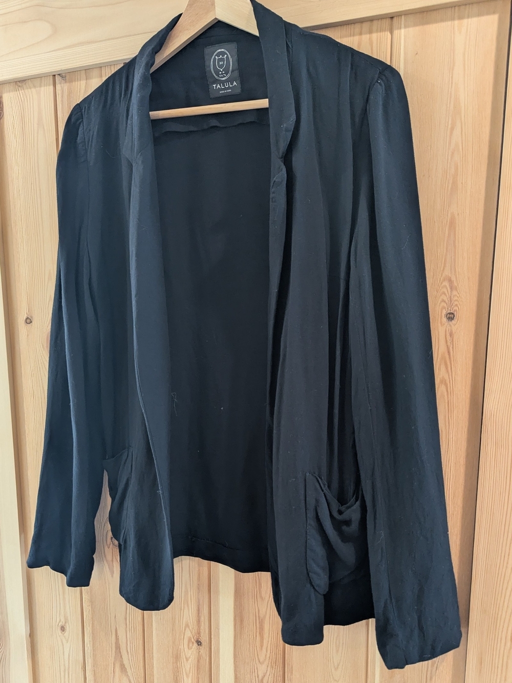 Talula Black Open-Front Blazer - Picture 3 of 8